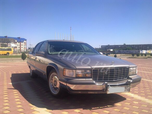 1994 Cadillac Fleetwood II, серебристый - вид 9