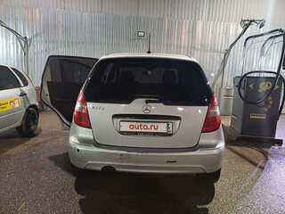 2008 Mercedes-Benz A-Класс 170 II (W169) Рестайлинг, серебристый, 750000 рублей, вид 3