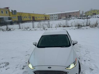 2017 Ford Fusion (North America) II Рестайлинг, белый, 1230000 рублей, вид 1
