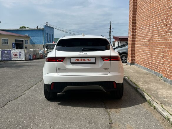 2018 Jaguar E-Pace I, белый, 3300000 рублей - вид 5