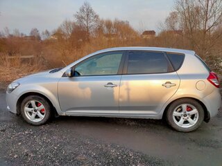 2011 Kia Ceed I Рестайлинг, серебристый, 640000 рублей, вид 4