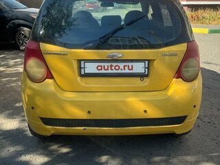 2009 Chevrolet Aveo I Рестайлинг, жёлтый, 300000 рублей, вид 3