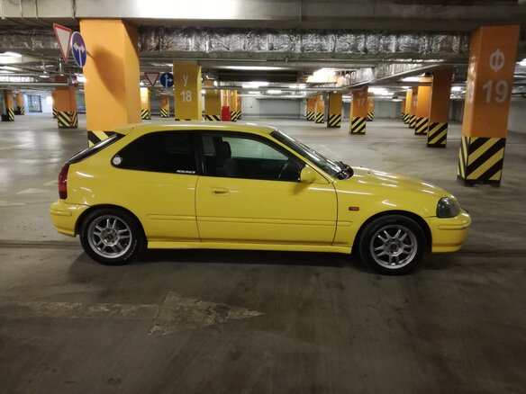 1998 Honda Civic VI, жёлтый - вид 1