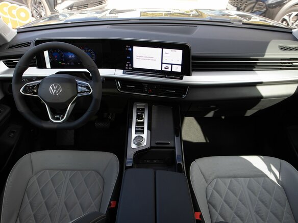 2026 Volkswagen Tavendor I, чёрный - вид 16