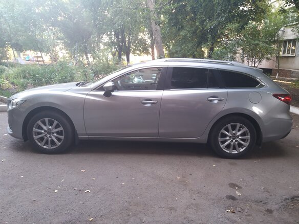 2014 Mazda 6 III (GJ), серебристый, 1600000 рублей - вид 1