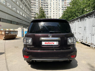 2011 Nissan Patrol VI (Y62), пурпурный, 2400000 рублей, вид 5