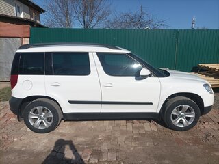 2014 Skoda Yeti I, белый, 1005000 рублей, вид 3