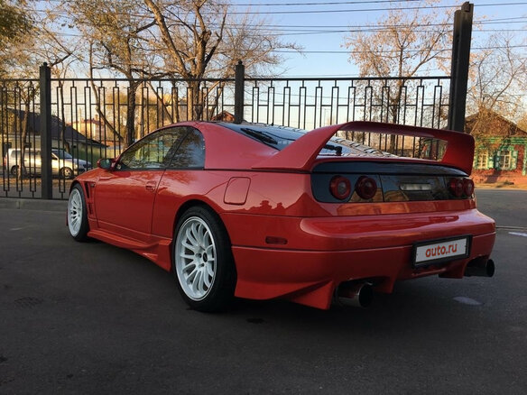 1995 Nissan Fairlady Z IV (Z32), красный - вид 3