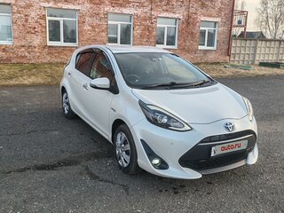 2019 Toyota Aqua I Рестайлинг 2, белый, 1100000 рублей, вид 1
