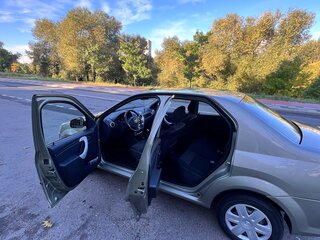 2012 Renault Logan I Рестайлинг, бежевый, 850000 рублей, вид 5