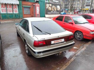 1989 Mazda 626 III (GD), серебристый, 200000 рублей, вид 3