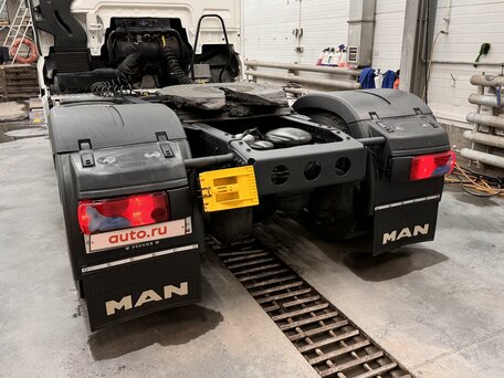 2011 MAN TGX, белый, 4400000 рублей, вид 4