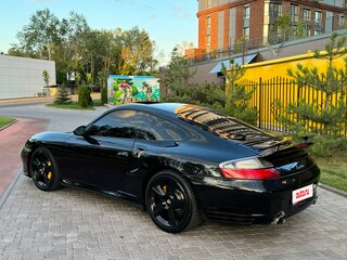 2004 Porsche 911 Turbo V (996) Рестайлинг, чёрный, 8000000 рублей, вид 3