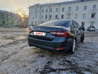 2019 Skoda Superb III, серый, 2699000 рублей, вид 4