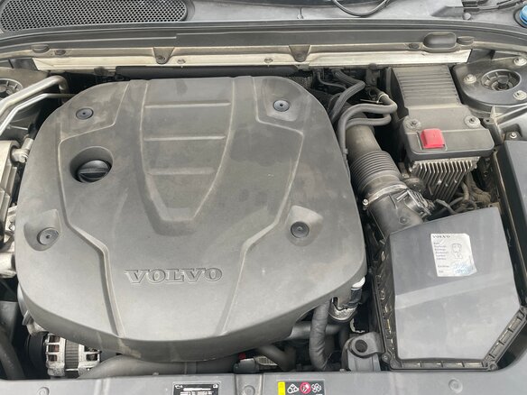 2019 Volvo V60 II, серый, 2220000 рублей - вид 33