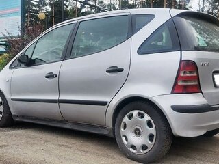 2002 Mercedes-Benz A-Класс 170 I (W168) Рестайлинг, серебристый, 370000 рублей, вид 2