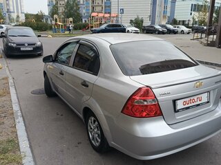 2008 Chevrolet Aveo I Рестайлинг, серебристый, 399999 рублей, вид 5
