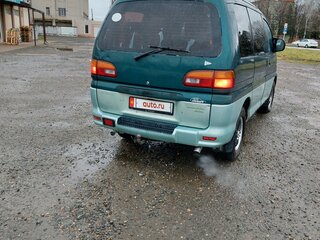 1995 Mitsubishi Space Gear I, зелёный, 750000 рублей, вид 3