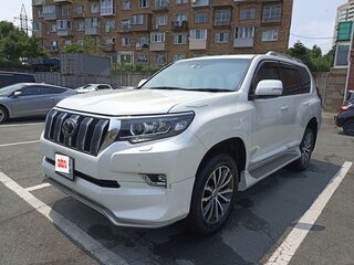 2018 Toyota Land Cruiser Prado 150 Series Рестайлинг 2, белый, 5500000 рублей, вид 1