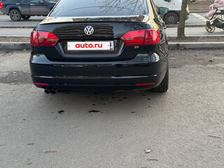 2013 Volkswagen Jetta VI, чёрный, 1300000 рублей, вид 4