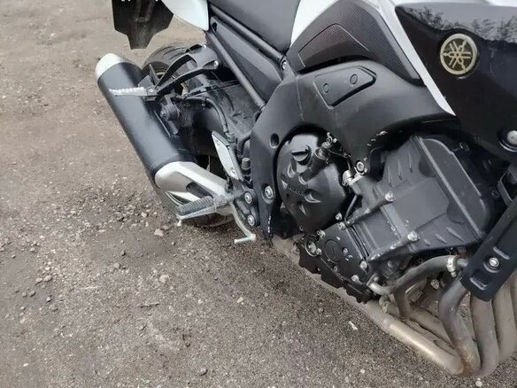 2014 Yamaha FZ8, белый, 565000 рублей - вид 14