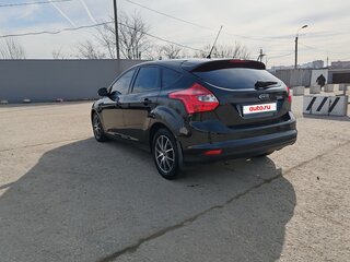 2015 Ford Focus III, чёрный, 790000 рублей, вид 4