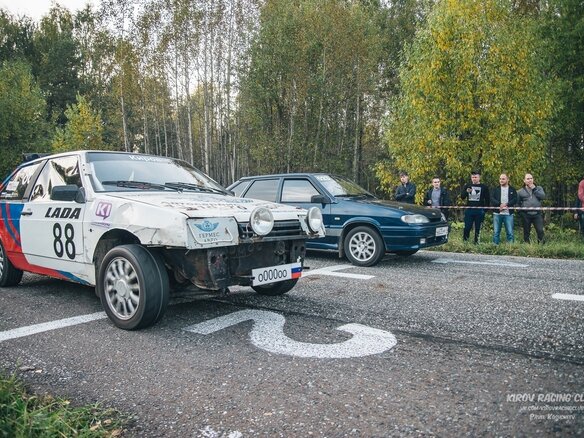 2005 Lada (ВАЗ) 2114, синий, 450000 рублей - вид 6