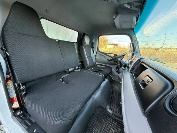 2019 Fuso (Mitsubishi) Canter, белый, 2370000 рублей - вид 10