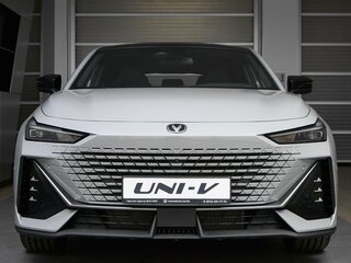 2024 Changan UNI-V I, серый, 3329900 рублей, вид 2
