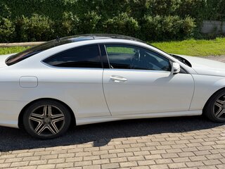 2012 Mercedes-Benz C-Класс 250 III (W204) Рестайлинг, белый, 1500000 рублей, вид 3