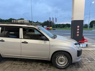 2017 Toyota Probox I Рестайлинг, серый, 1575000 рублей, вид 1