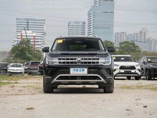 2026 Volkswagen Teramont I Рестайлинг (China Market), чёрный, 5300000 рублей, вид 2