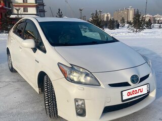 2009 Toyota Prius III (XW30), белый, 1190000 рублей, вид 2