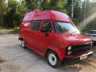 1989 Chevrolet Van, красный, 1100000 рублей, вид 3