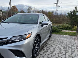 2019 Toyota Camry US Market VIII (XV70), серый, 2999000 рублей, вид 1