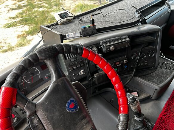 2008 Scania 4-Series, красный, 2000000 рублей - вид 23
