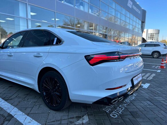 2026 Geely Preface I, белый, 3434990 рублей - вид 8