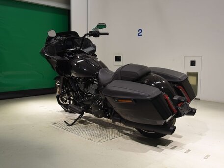 2024 Harley-Davidson Road Glide, чёрный, 2640000 рублей, вид 5