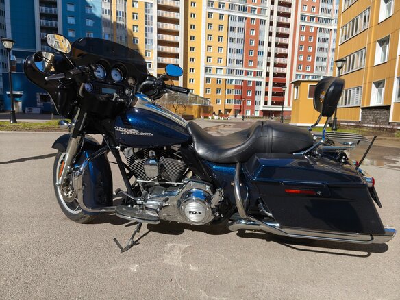 2012 Harley-Davidson Street Glide, синий, 950000 рублей - вид 1