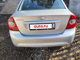 2008 Ford Focus II Рестайлинг, серебристый, 380000 рублей, вид 4