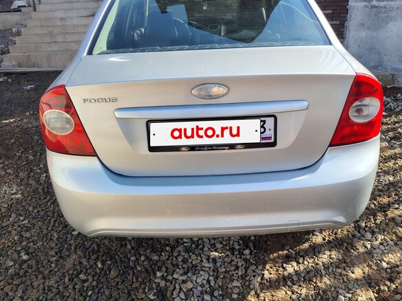 2008 Ford Focus II Рестайлинг, серебристый, 380000 рублей - вид 3