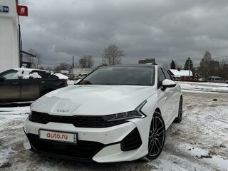 2021 Kia K5 III, белый, 2800000 рублей, вид 2