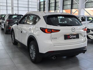 2025 Mazda CX-5 II Рестайлинг, белый, 4100000 рублей, вид 5