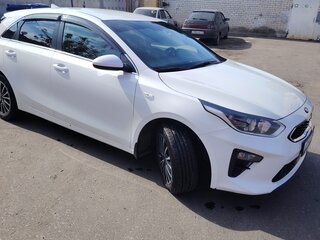 2019 Kia Ceed III, белый, 1690000 рублей, вид 5