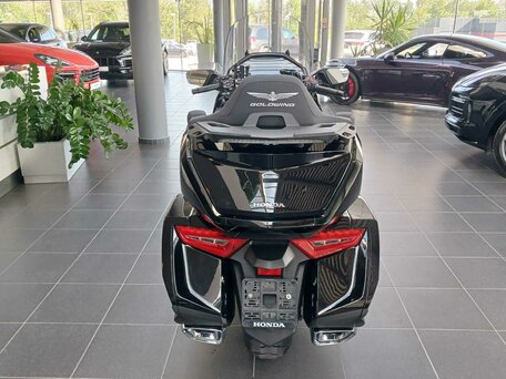 2019 Honda GL 1800 Gold Wing, чёрный, 2499000 рублей, вид 5