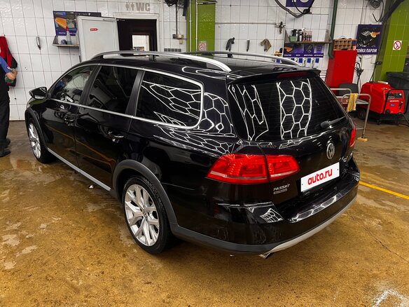 2013 Volkswagen Passat Alltrack B7, чёрный - вид 8