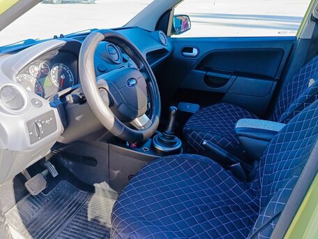 2007 Ford Fiesta Mk5, зелёный, 380000 рублей, вид 2
