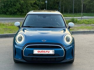 2021 Mini Hatch Cooper III (F55/F56) Рестайлинг 2, синий, 2650000 рублей, вид 4