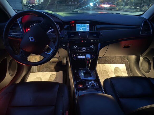 2013 Renault Latitude I, белый - вид 9