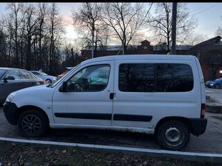 2010 Citroen Berlingo I Рестайлинг, белый, 300000 рублей, вид 4